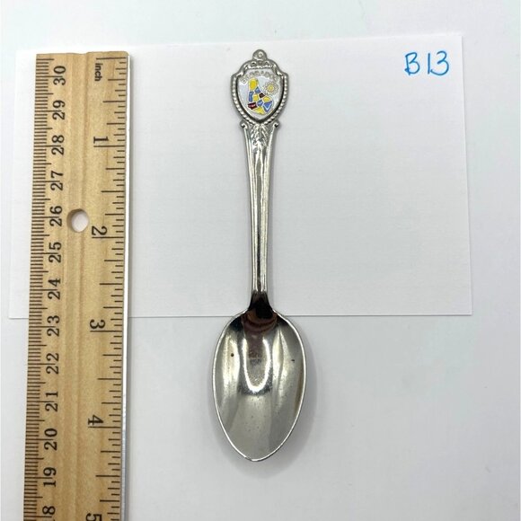 Vintage Tobago Collectible Souvenir Spoon With Enamel Crest B13 - Picture 3 of 3
